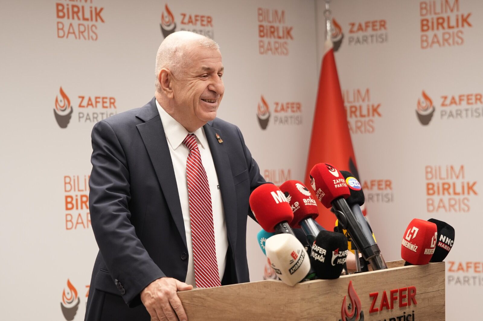 Ümit Özdağ’dan Sert Çıkış Pkk Silah Bırakmayacak! (2)