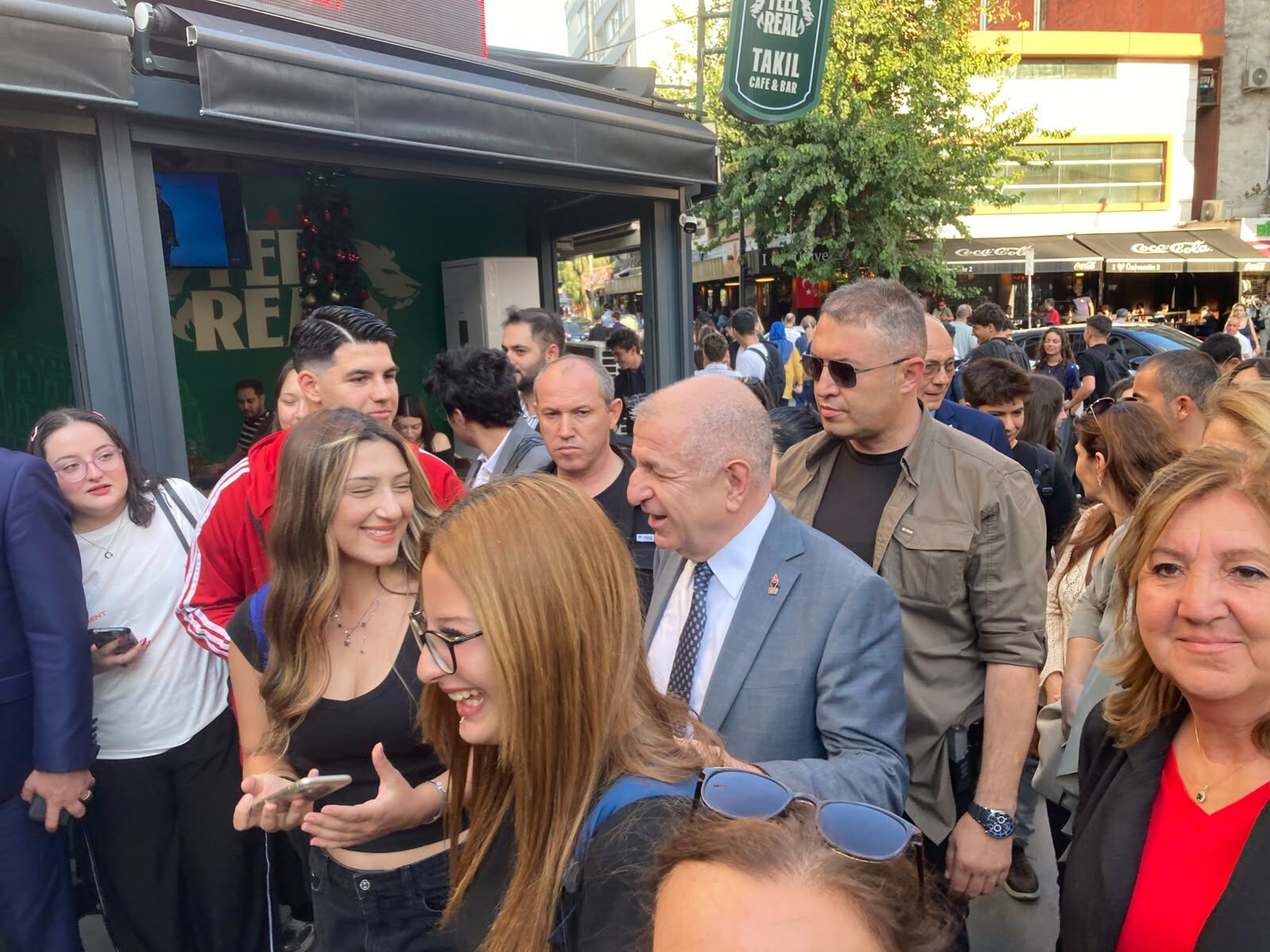 Ümit Özdağ'dan Yeni Program Tarihi Gençlere Dikkat Çeken Mesaj (5)