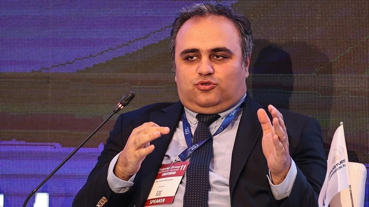 Ural Aküzüm Kimdir Ural Aküzüm Neden Istifa Etti1