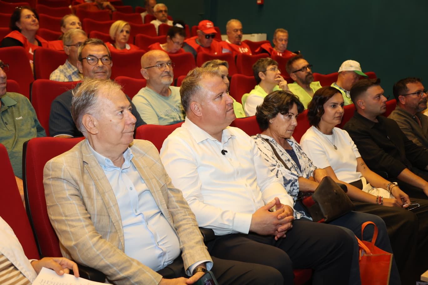 Urla’da Otoyolların Özelleştirilmesine Karşı Ortak Ulaşım Çağrısı (1)