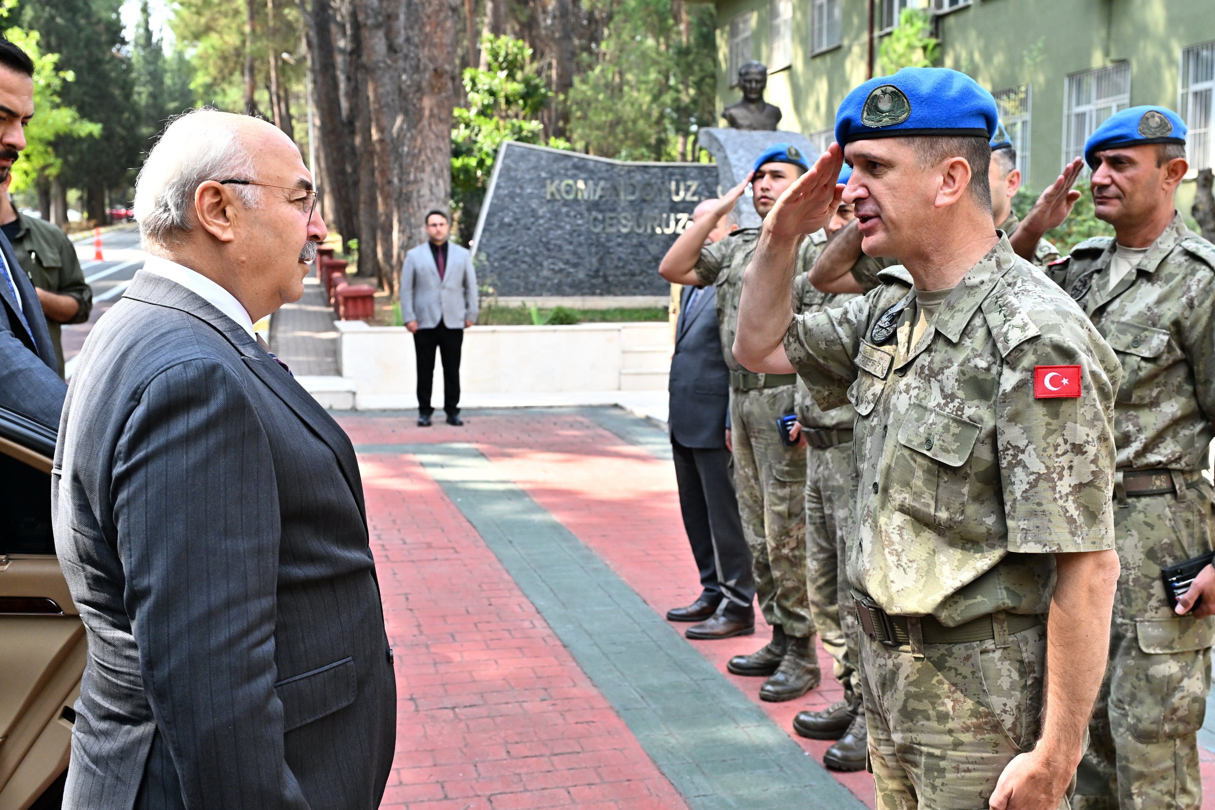 Vali Köşger Tugay Ziyaret (1)