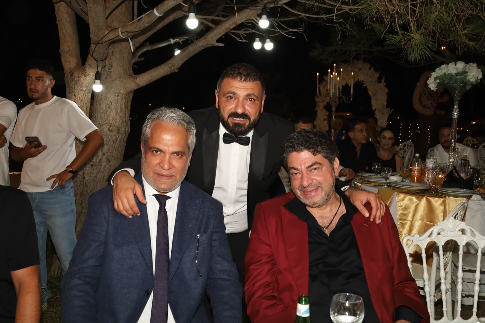 Uzun süredir gözlerden uzak olan Hakan Taşıyan ve Popstar Selçuk yıllar sonra aynı sahnede buluştu.