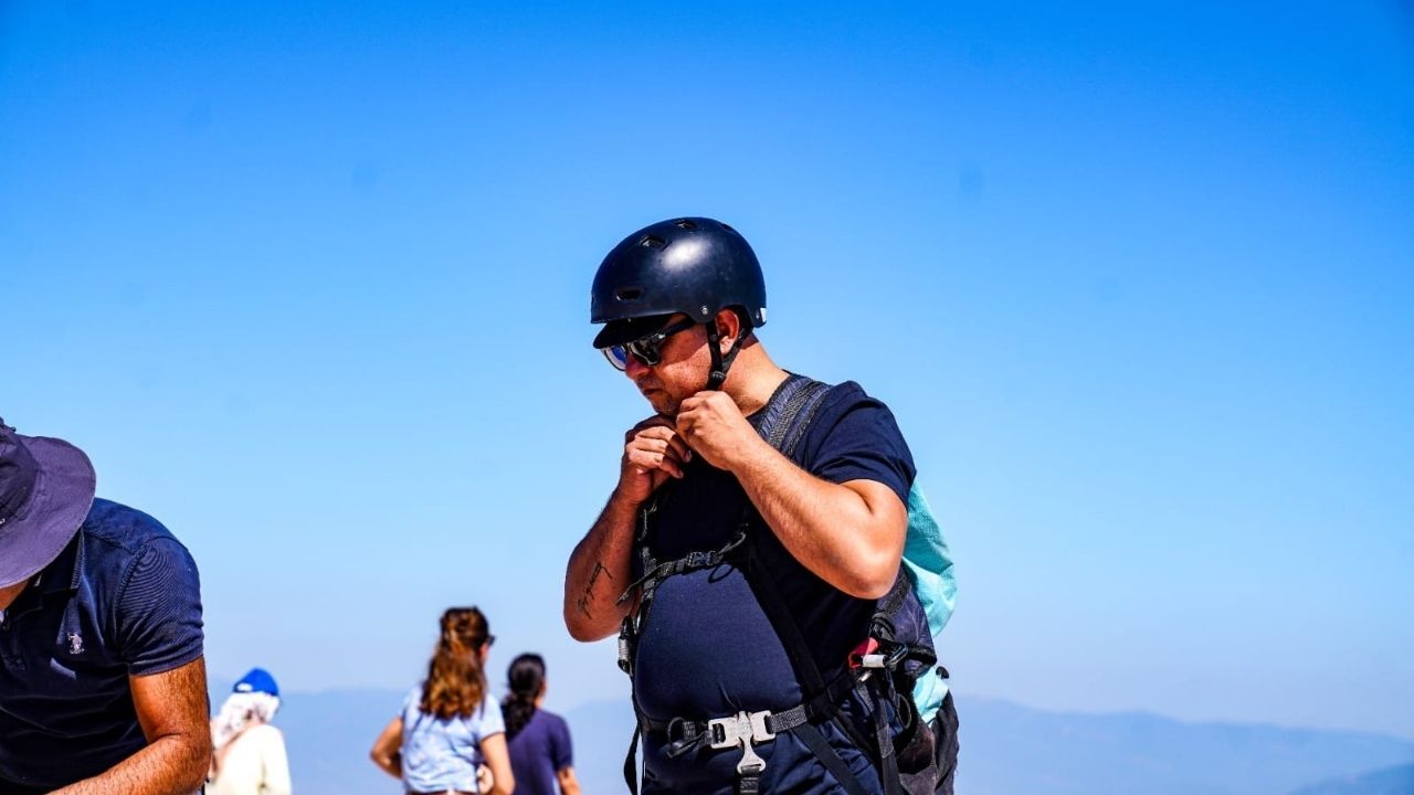Yamaç Paraşütü Sporcuları, Tire’de Festivalde Buluştu2