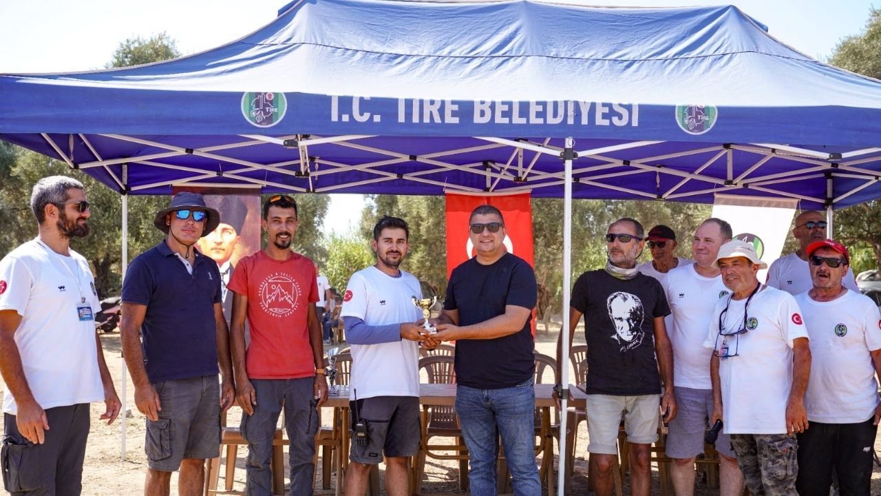 Yamaç Paraşütü Sporcuları, Tire’de Festivalde Buluştu4