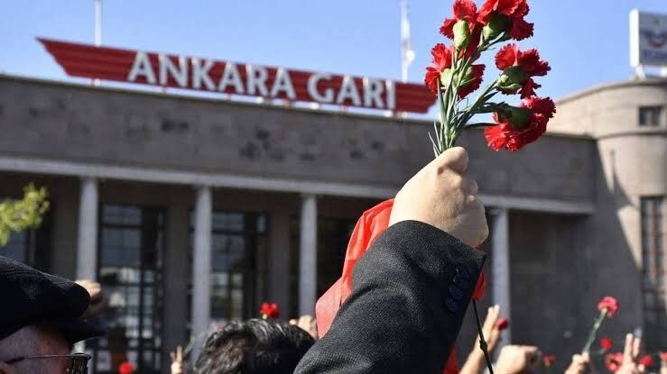 10 Ekim Gar Katliamı’nda Hayatını Kaybedenler İzmir’de Anılacak (2)