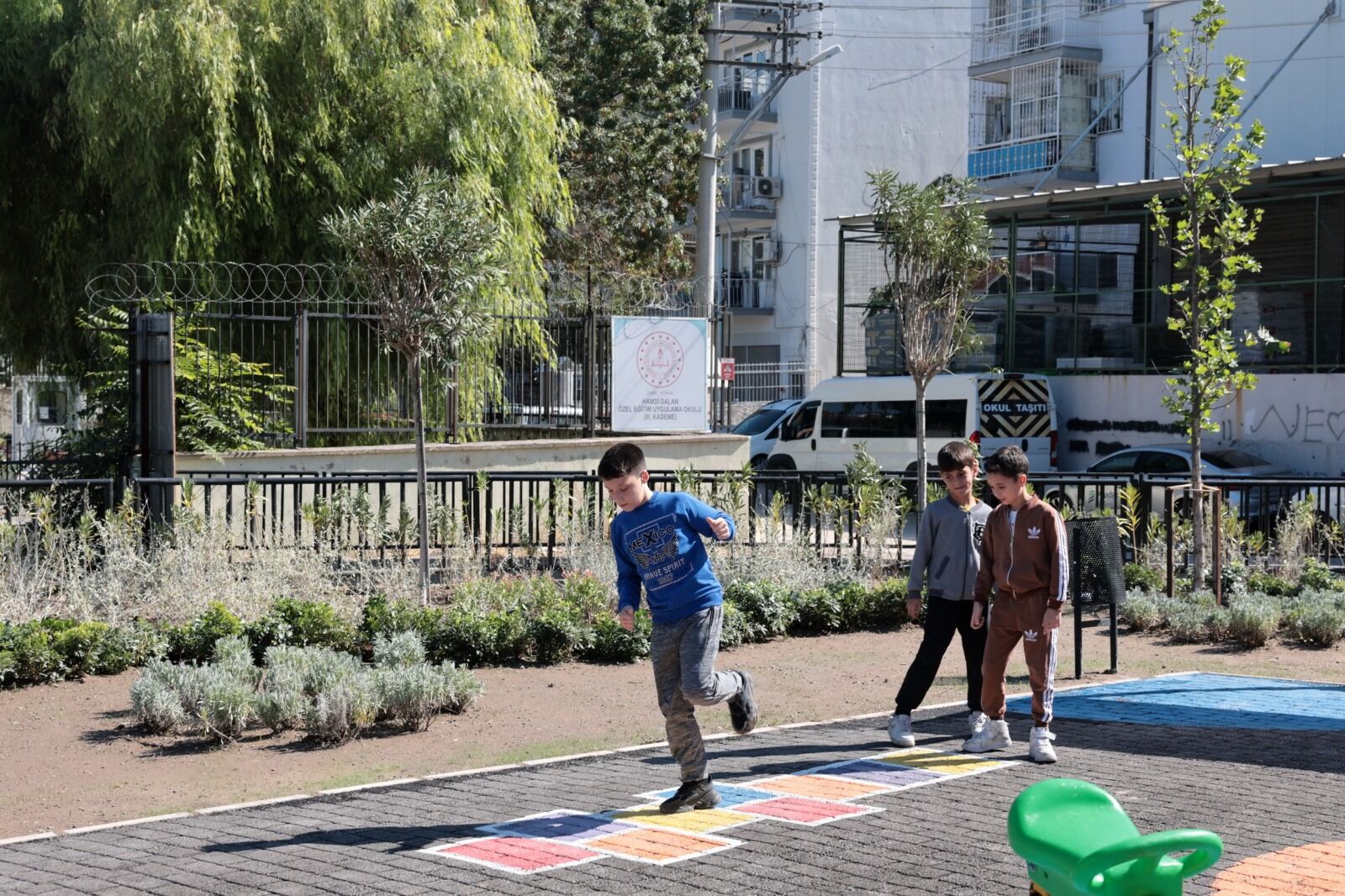 Konak Belediyesi Park 2