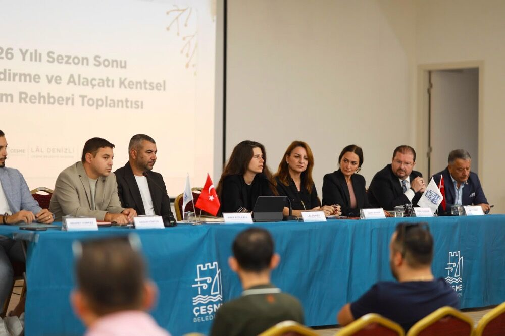 Alaçatı’da 2027 Planı Netleşti Meydan Ve Çevresi Yenilenecek (3)