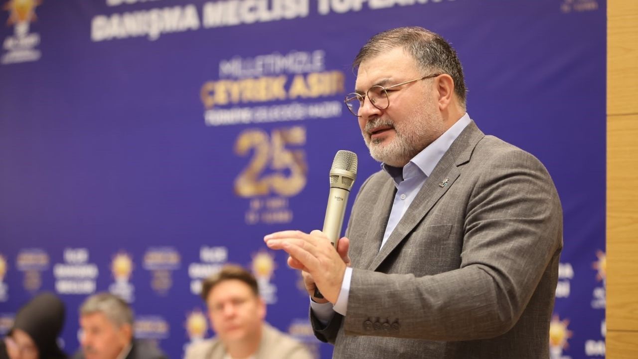 Başkan Saygılı: Bizim gündemimiz İzmir'dir