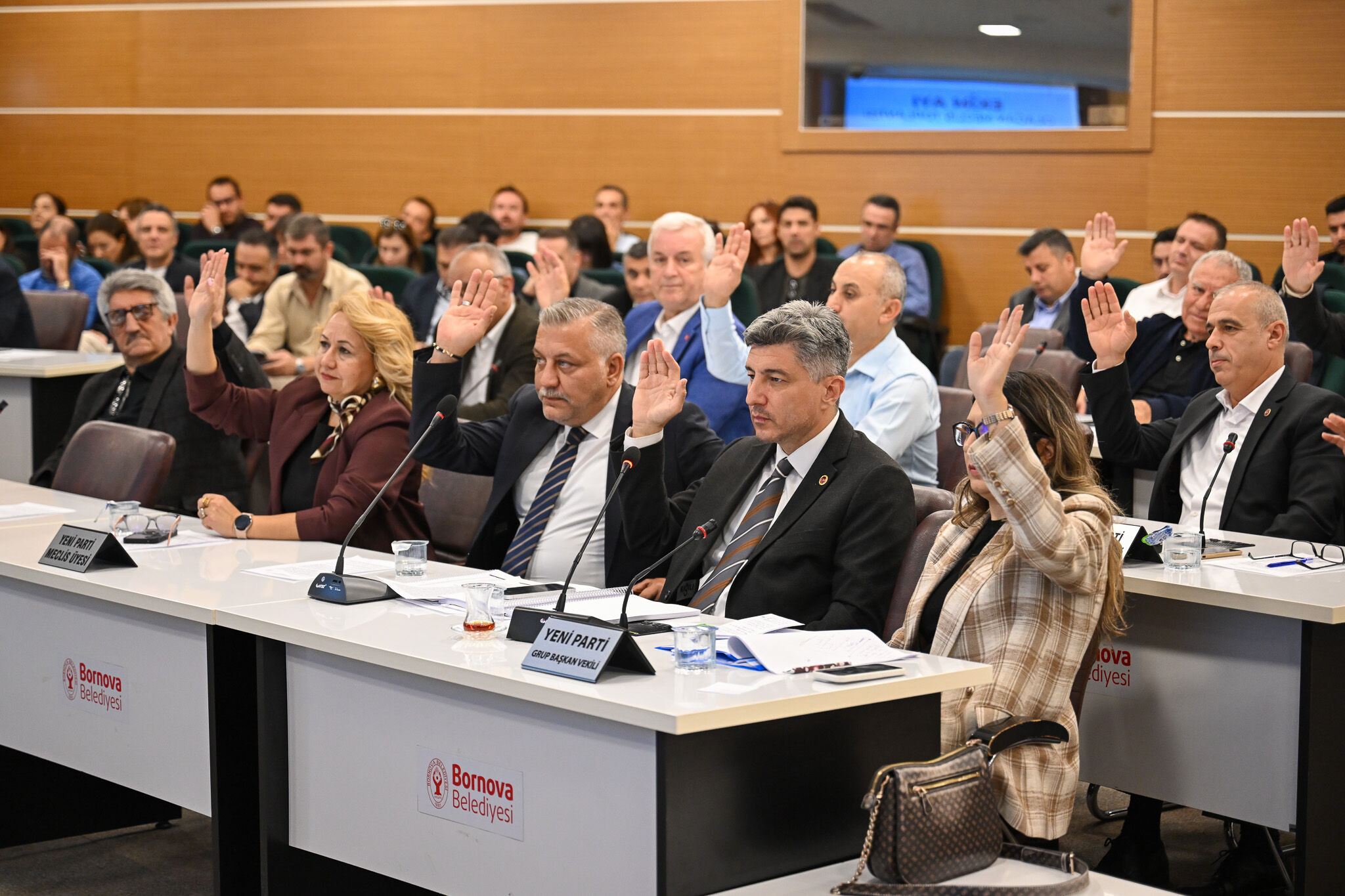 Bornova Belediyesi’nin 2027 Yılı Bütçesi Kabul Edildi (2)