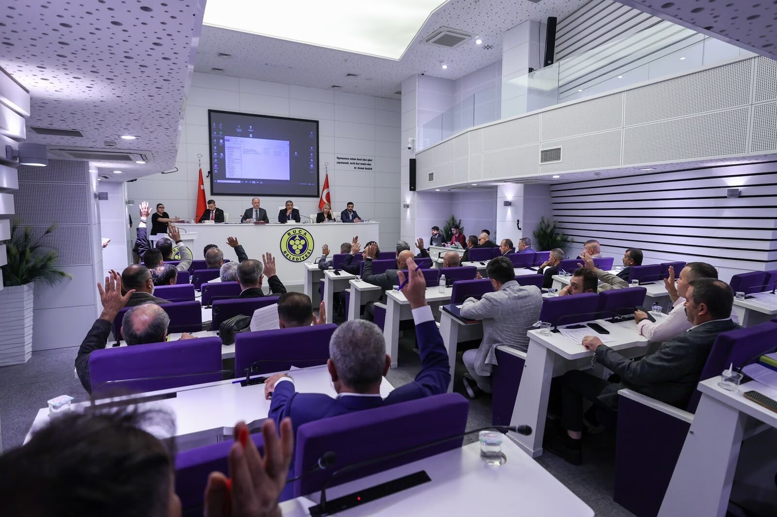 Buca Belediyesi’nin 2027 Bütçesi Meclisten Geçti Buca'nın 2027 Bütçesi Ne Kadar (3)