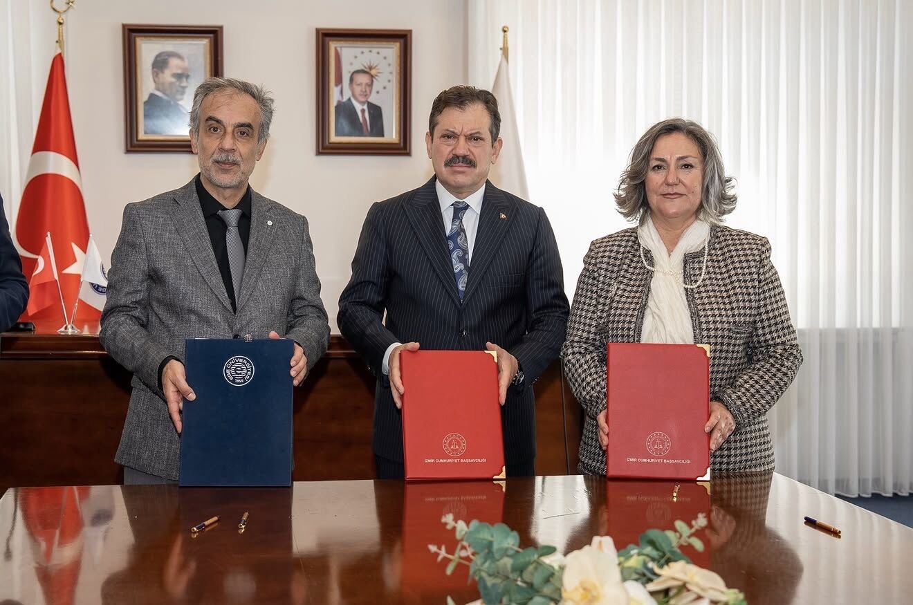 Cezaevindeki Çocuklar Için 'İçeride Umut Var' Protokolü Imzalandı (1)-1