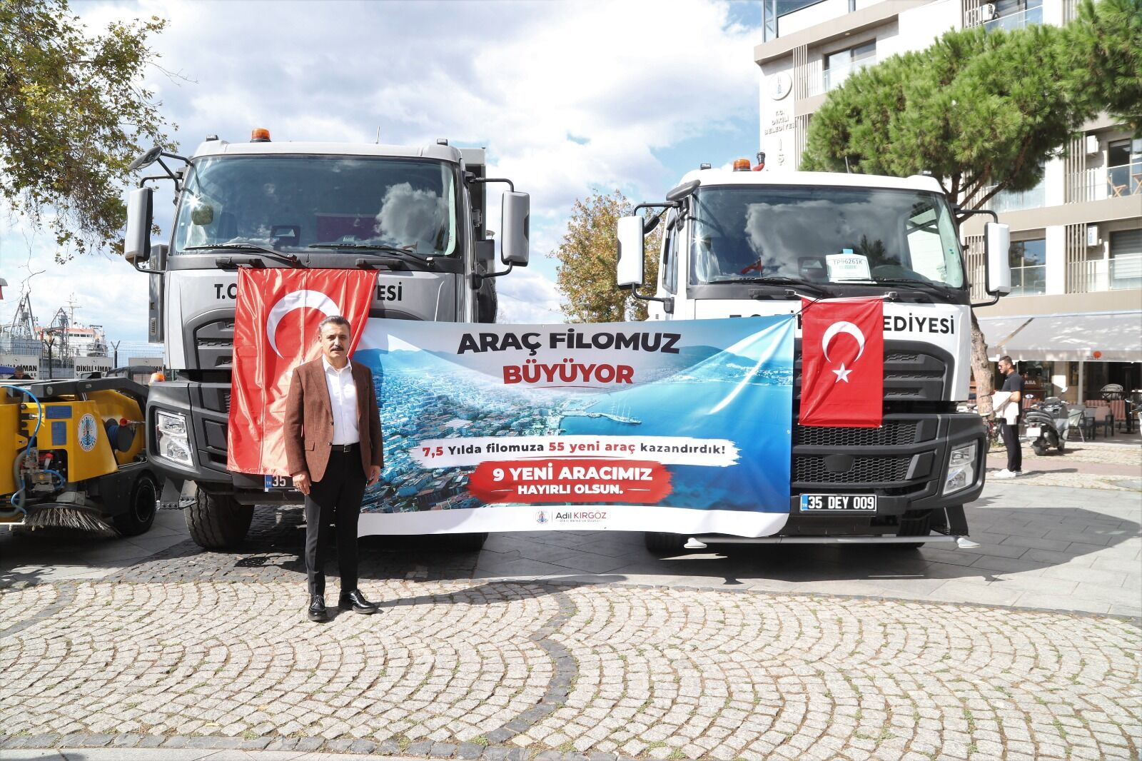 Dikili’de Yatırımlar Hız Kesmiyor 9 Yeni Araç, Doğalgazda Yeni Etap, Otogar Için Ihale (3)