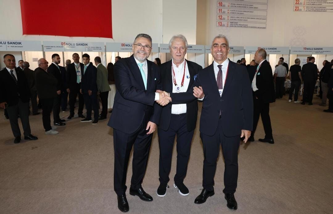 Ebso’da Sandık Başında Gerilim Yorgancılar’ın Birlik Pozu Tartışma Yarattı (5)