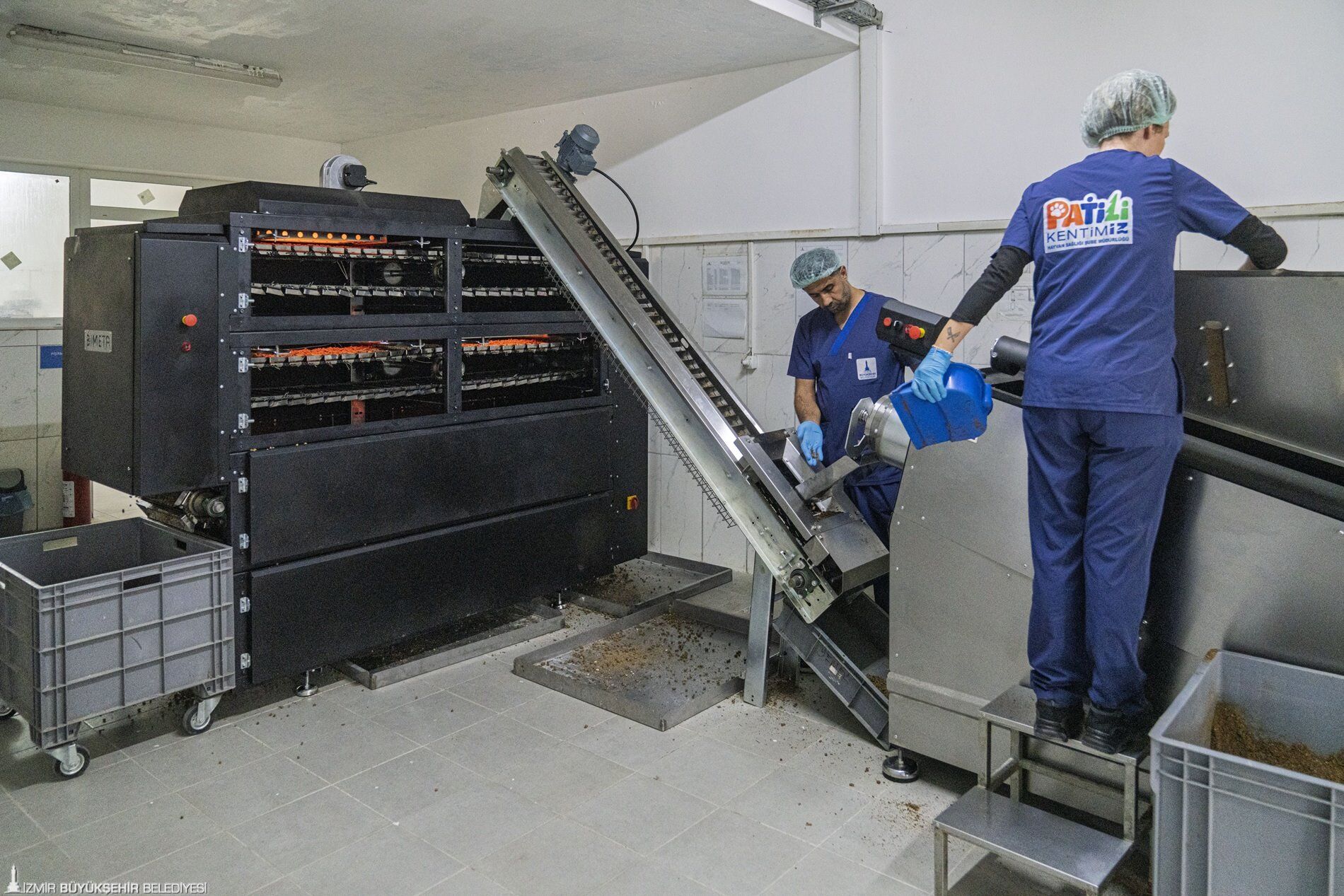 Hedef Günde 1 Ton İzmir Sahipsiz Hayvanlar Için Mamasını Üretecek (2)-1