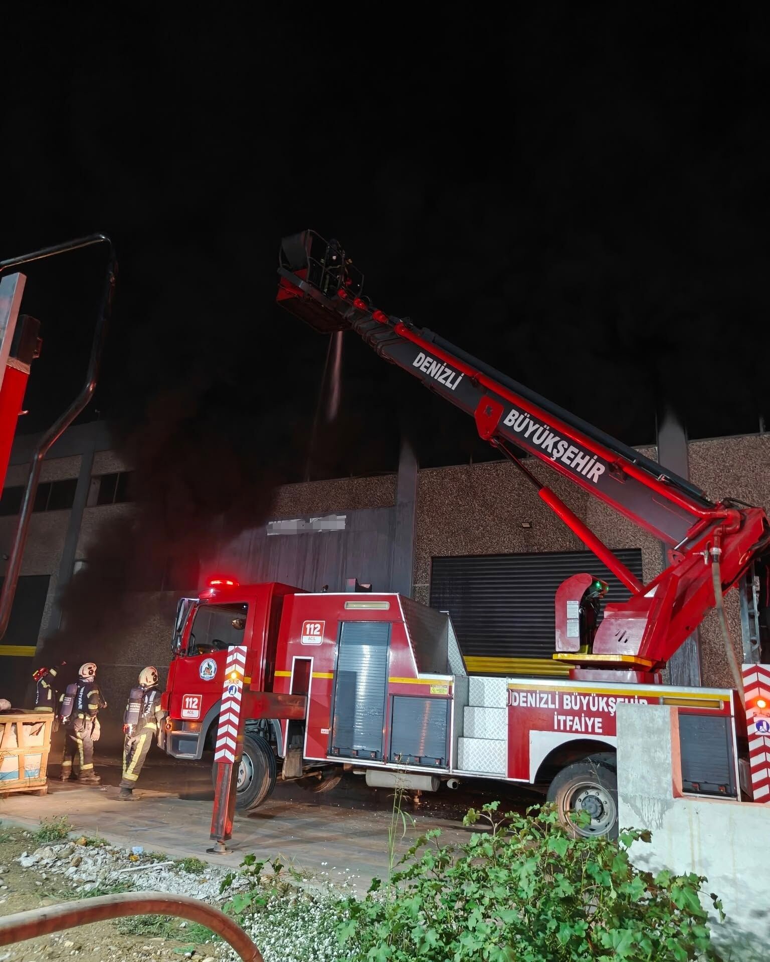Işyeri Yangını (2)
