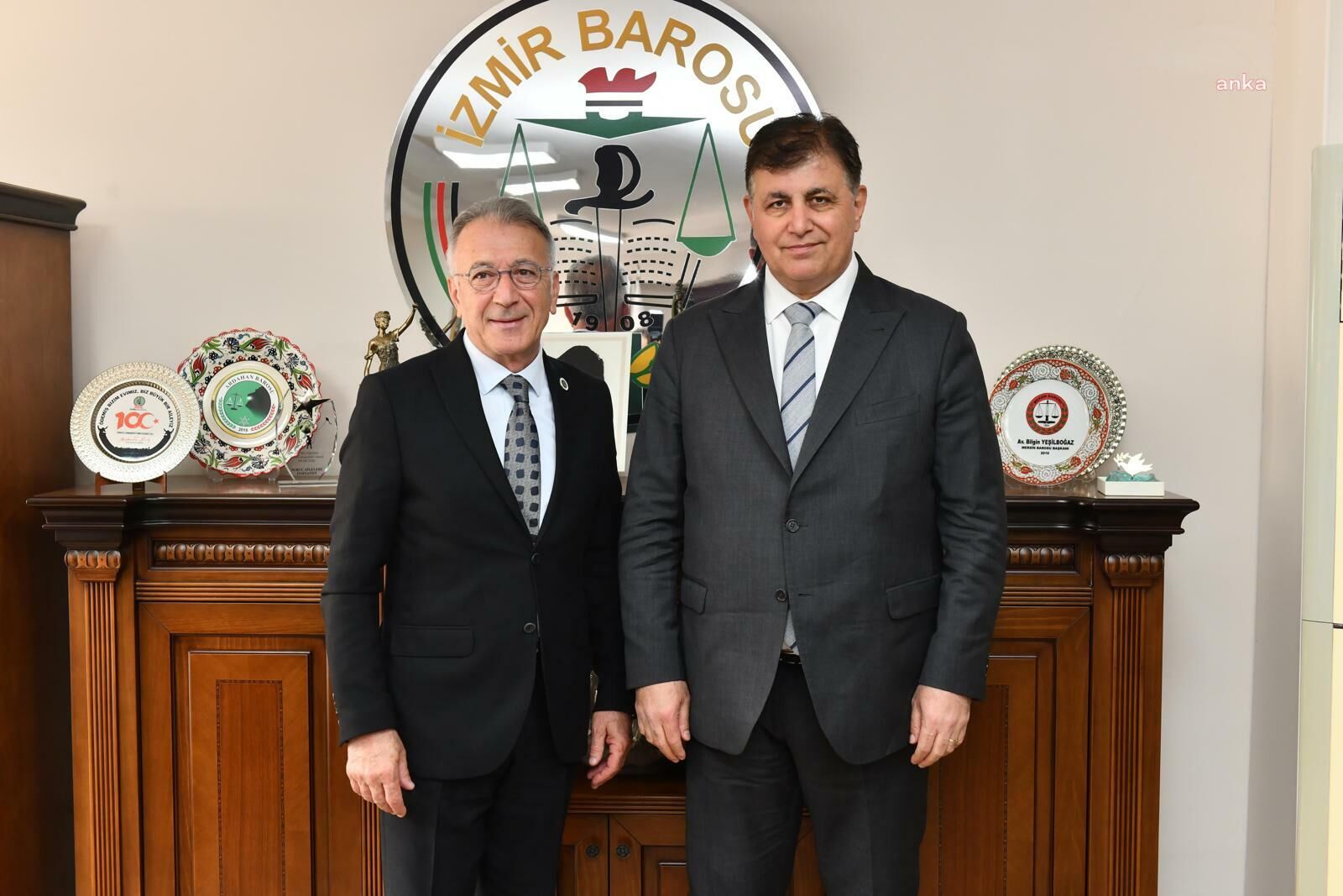 İzmir Barosu’ndan Cemil Tugay’a Istifa Çağrısı! (2)-1