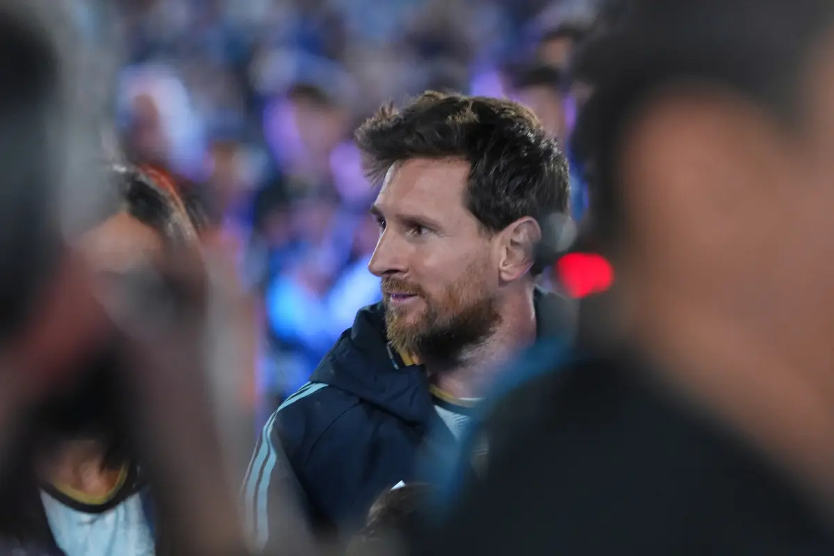 Lionel Messi, Benin Karşısında Son Maçına Çıkarak Arjantin Milli Takımına Veda Etti (2)