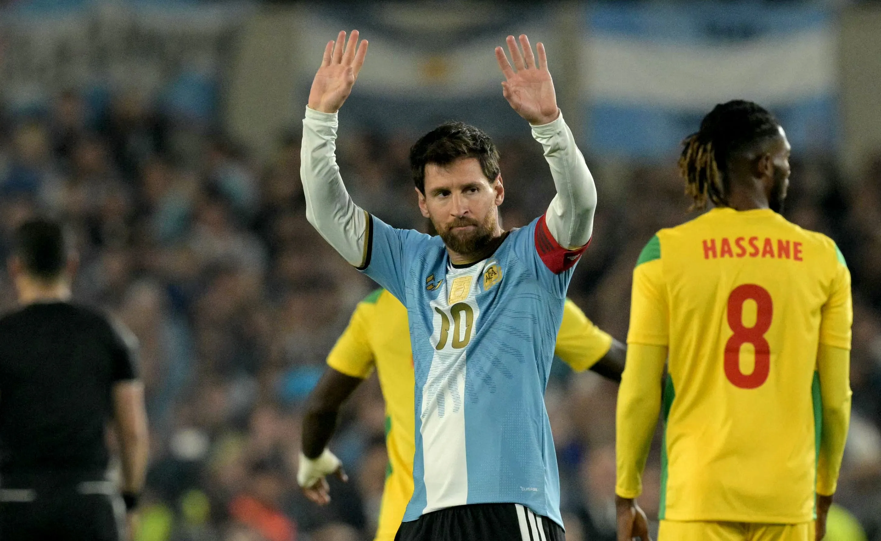 Lionel Messi, Benin Karşısında Son Maçına Çıkarak Arjantin Milli Takımına Veda Etti (4)