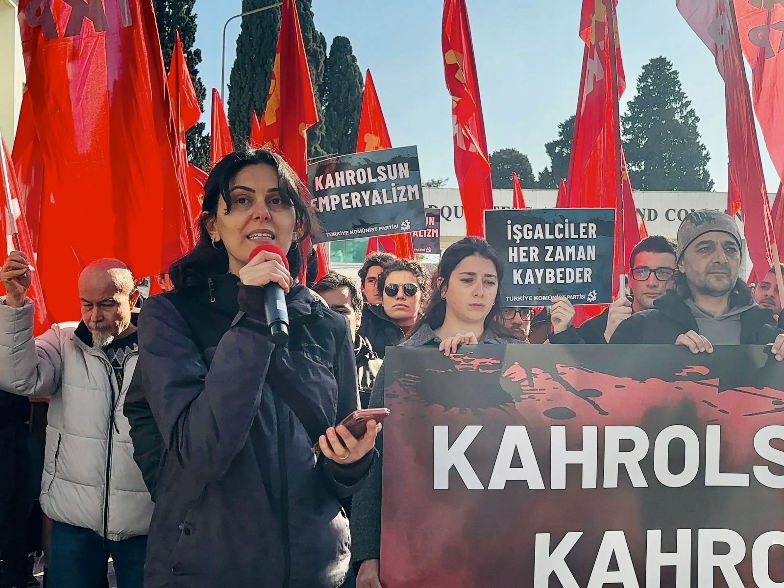 Tkp İzmir Cemil Tugay Için Imza Kampanyası Başlatıldı (1)-1