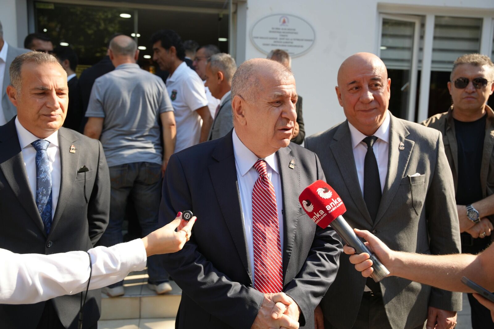 Ümit Özdağ’dan Gazilere Çağrı “Kapılarımız Sonuna Kadar Açık” (1)